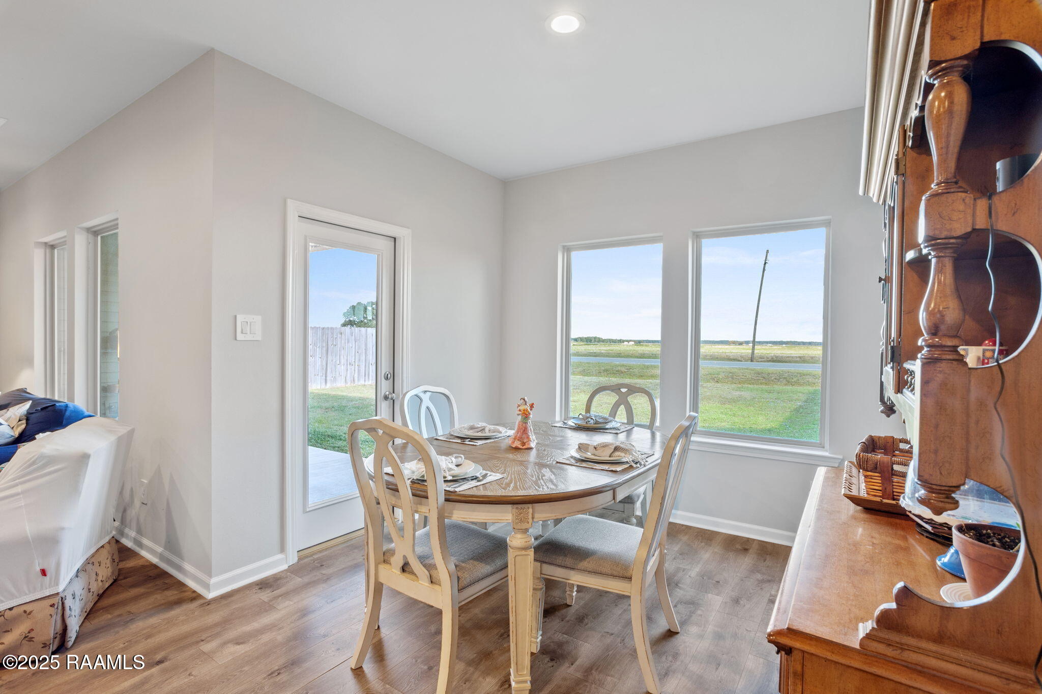 4058 Starling Place Jennings, LA 70546 - Photo 4 of 19 10-web-or-mls-0O3A9061