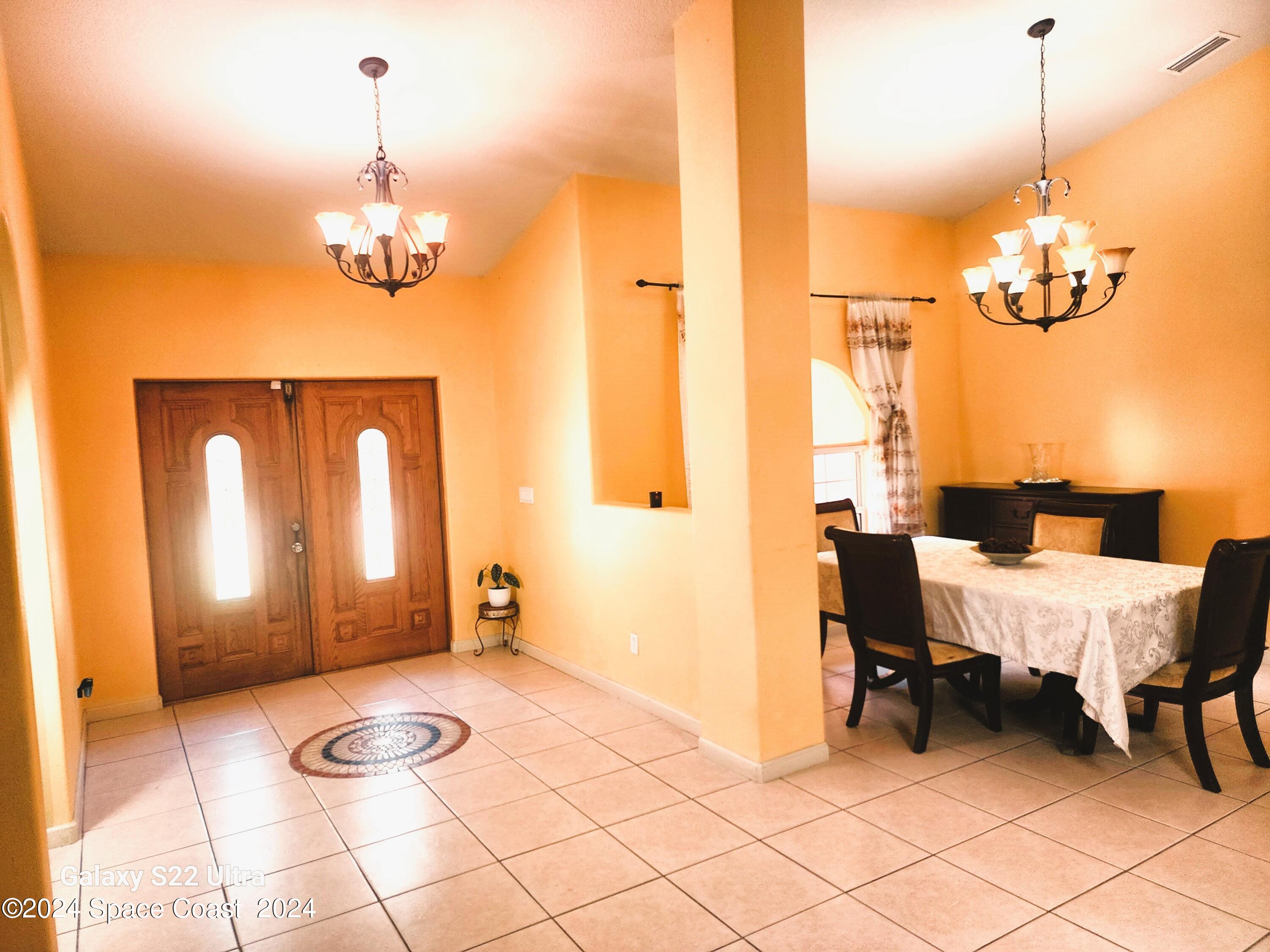 253 Saybrook Road Southwest Palm Bay, FL 32908 - Photo 5 of 37 20240929_135412