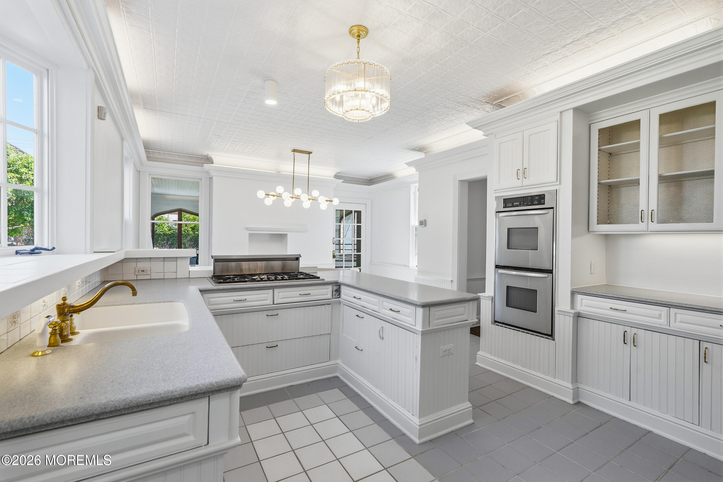 211 Cedar Avenue Allenhurst, NJ 07711 - Photo 16 of 44 071