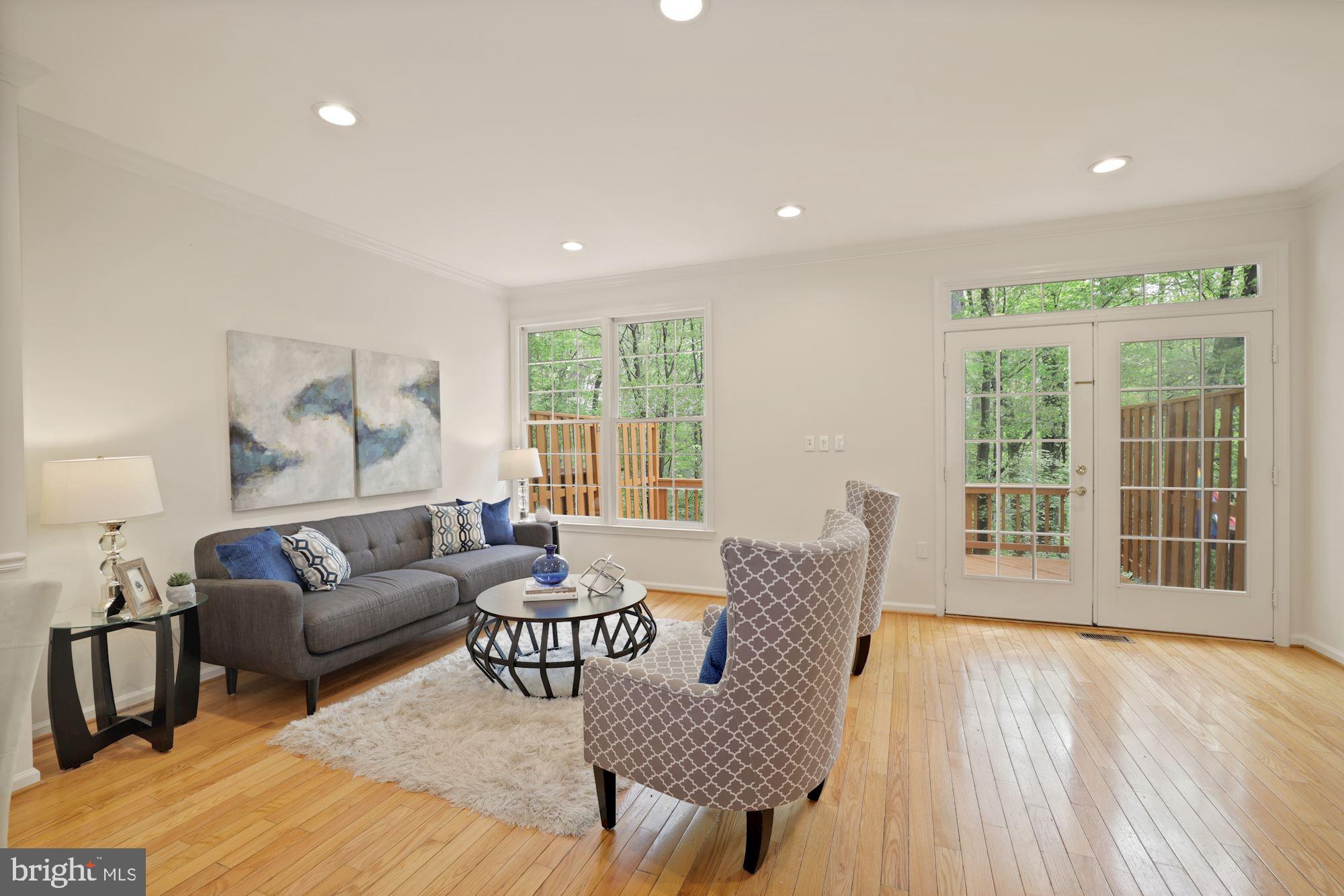 11280 Fairwind Way Reston, VA 20190 - Photo 12 of 35