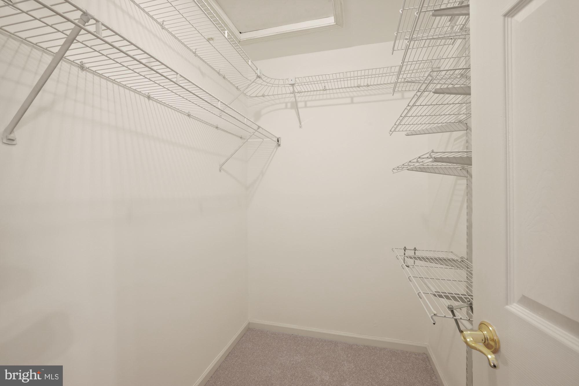 11280 Fairwind Way Reston, VA 20190 - Photo 19 of 35