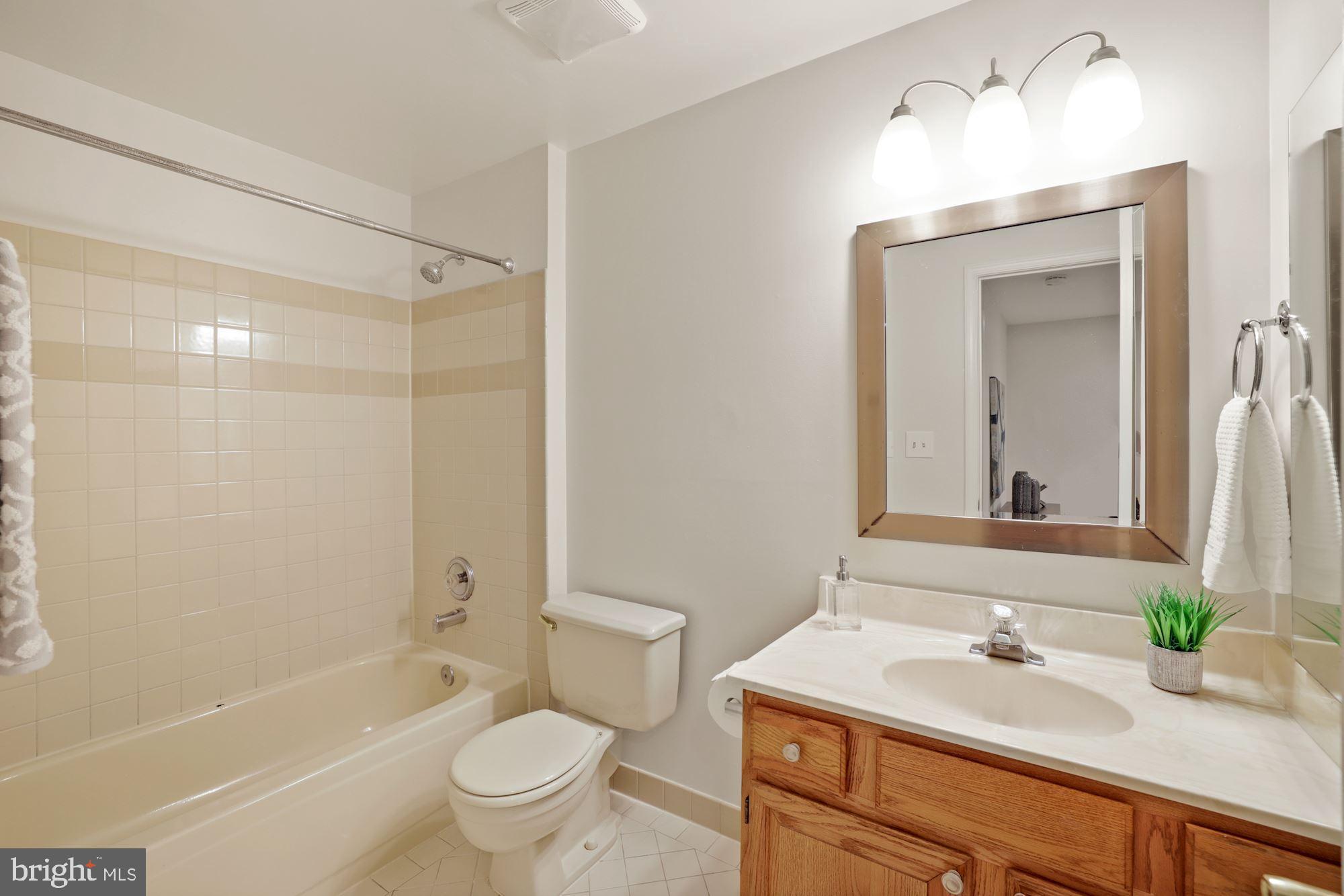 11280 Fairwind Way Reston, VA 20190 - Photo 27 of 35