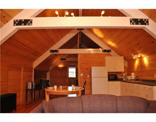 186 B Lower Flying Point Road Freeport, ME 04032 - Photo 9 of 16 Dining Room.