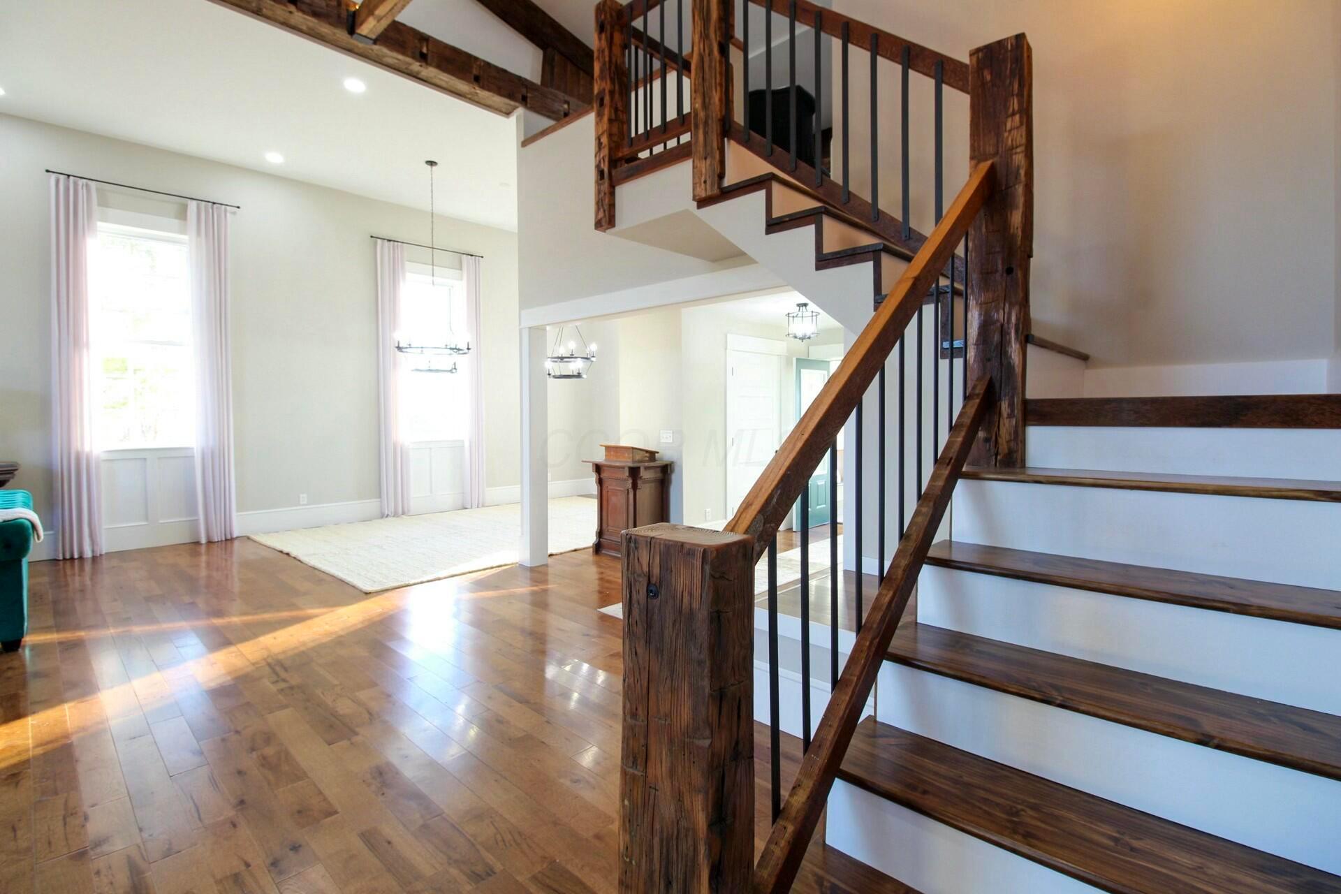 2552 Clearcreek Road Southwest Lancaster, OH 43130 - Photo 27 of 84 Stairs to loft