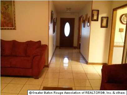 5175 Clark Street Baton Rouge, LA 70811 - Photo 4 of 14 Gallery Image 4