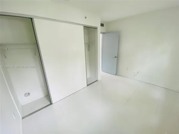 $235,000 | 801 15th Street, Unit 102, Miami Beach, FL 33139