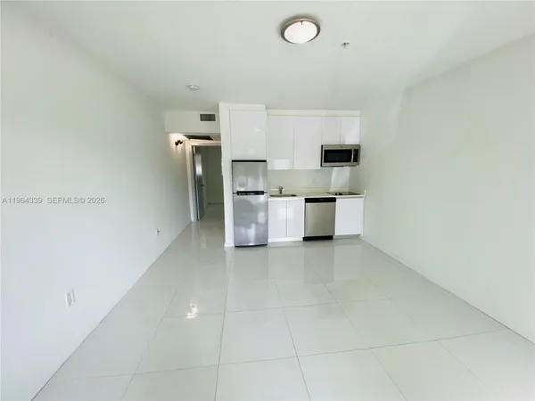 $235,000 | 801 15th Street, Unit 102, Miami Beach, FL 33139