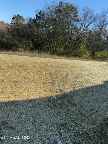 $309,000 | 1726 Bennett Vlg Drive, Maryville, TN 37804