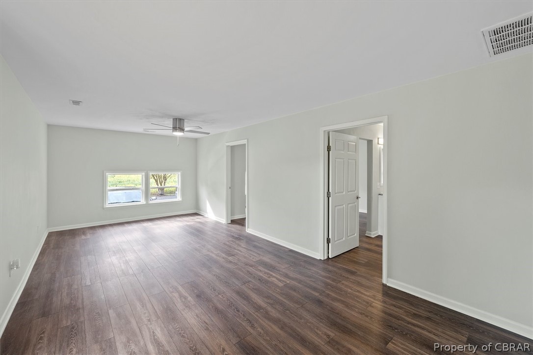 8016 Brays Point Road Hayes, VA 23072 - Photo 12 of 50
