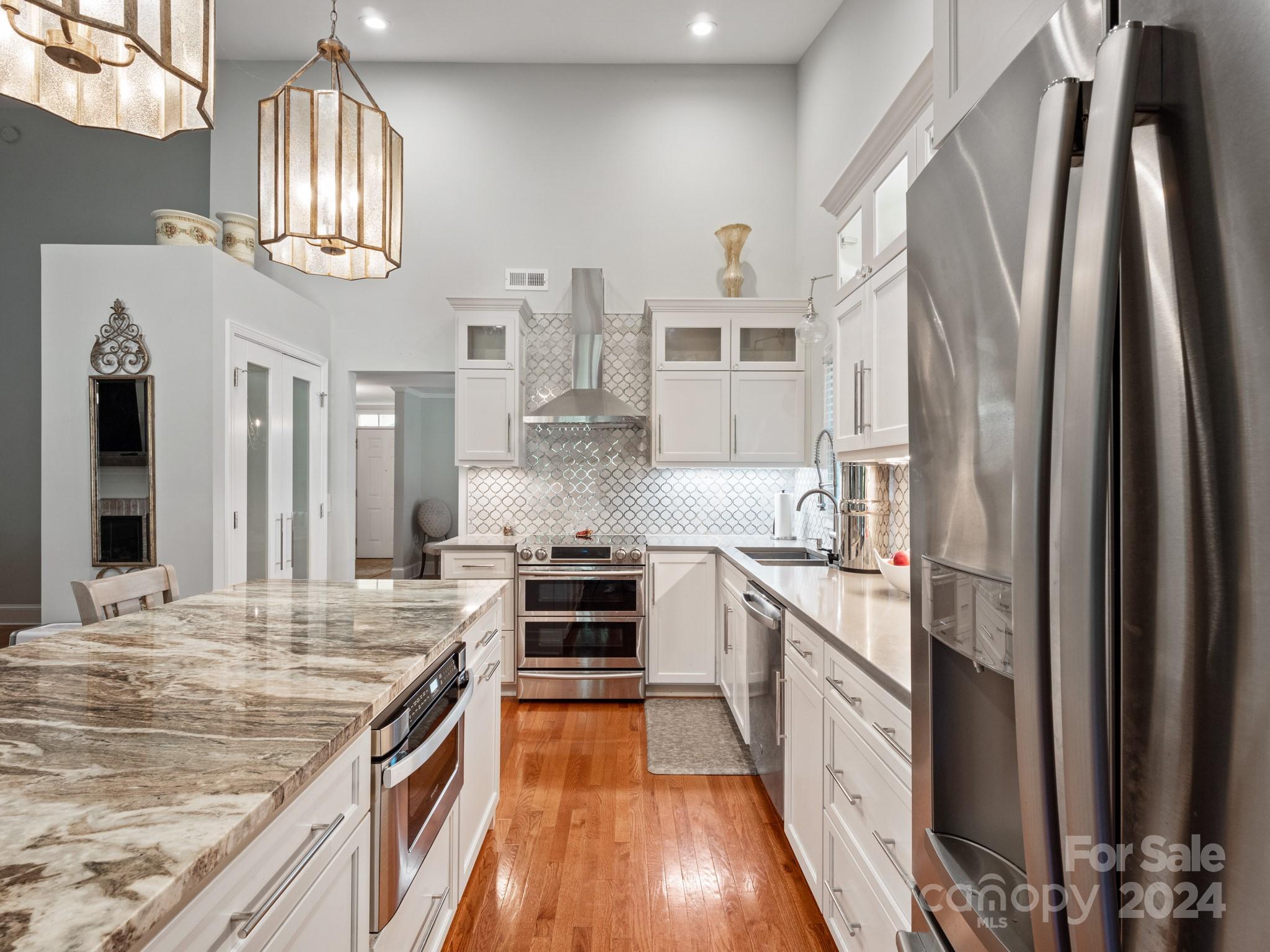 234 Rosedale Lane Matthews, NC 28105 - Photo 5 of 32 Gallery Image 5