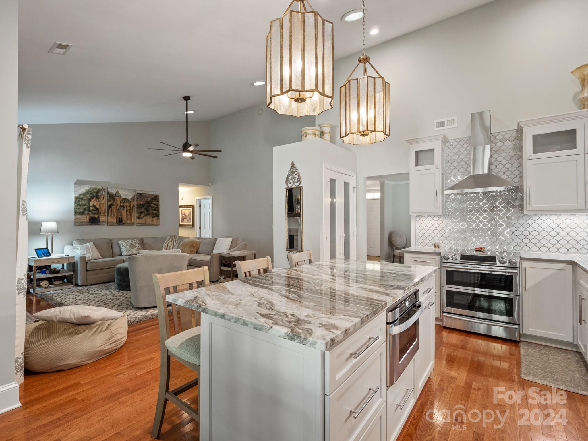 234 Rosedale Lane Matthews, NC 28105 - Photo 7 of 32 Gallery Image 7