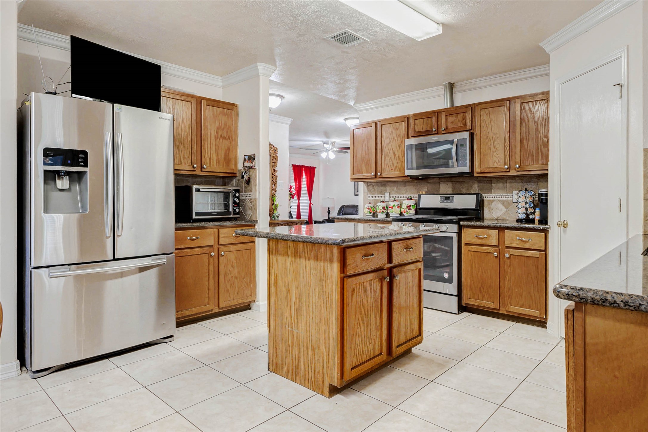 10422 Sutter Glen Lane Houston, TX 77075 - Photo 17 of 35