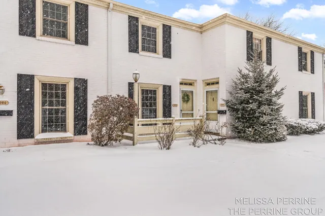 $245,000 | 1922 Georgetown Drive Southeast, Grand Rapids, MI 49506