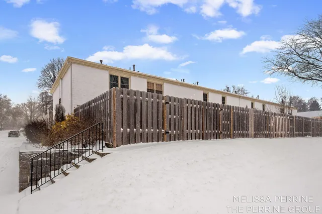 $245,000 | 1922 Georgetown Drive Southeast, Grand Rapids, MI 49506