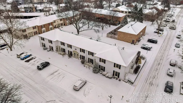 $245,000 | 1922 Georgetown Drive Southeast, Grand Rapids, MI 49506