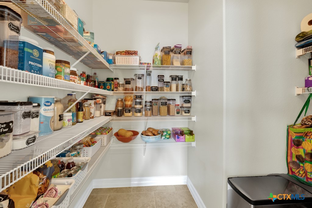 1134 Ruddy Duck New Braunfels, TX 78130 - Photo 10 of 35 HUGE PANTRY