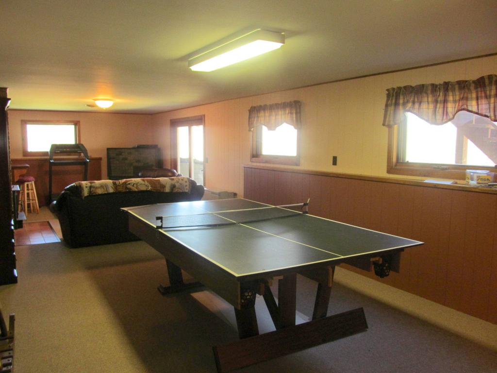911 Lake Road Newport, VT 05855 - Photo 19 of 36 Gallery Image 19