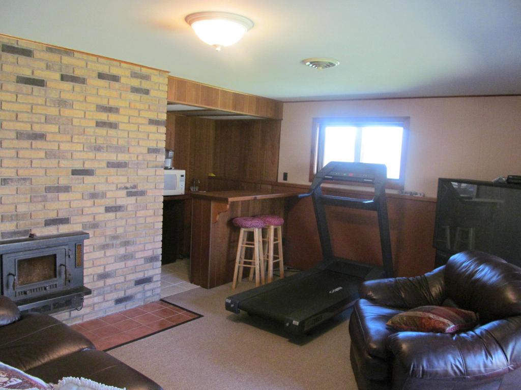 911 Lake Road Newport, VT 05855 - Photo 20 of 36 Gallery Image 20