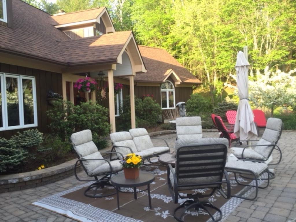911 Lake Road Newport, VT 05855 - Photo 3 of 36 Gallery Image 3