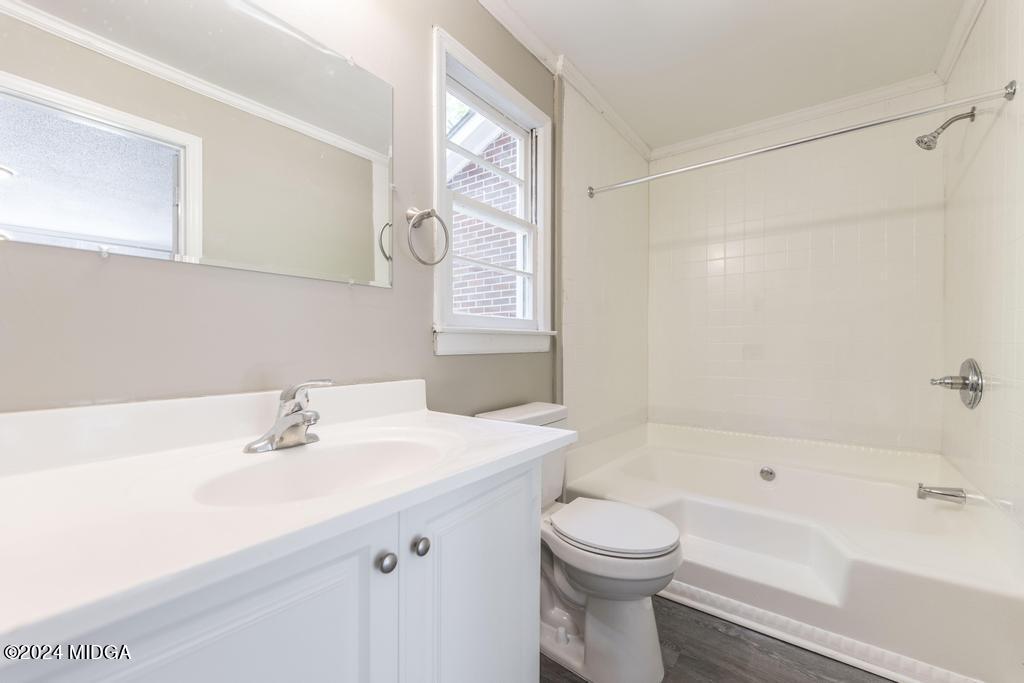732 Wimbish Road Macon, GA 31210 - Photo 8 of 12 732 Wimbish Rd 17