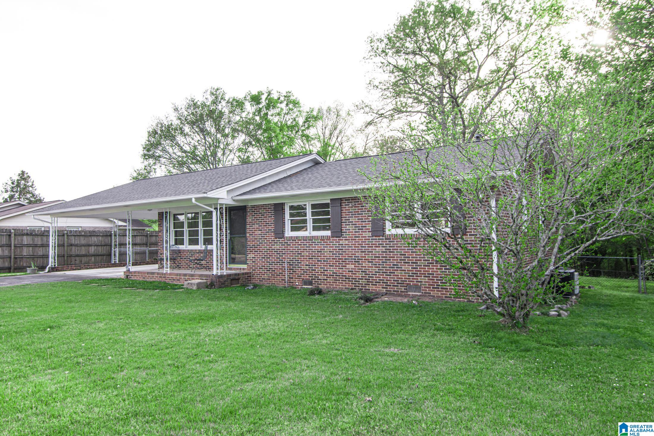 1216 Conger Road Anniston, AL 36207 - Photo 2 of 20