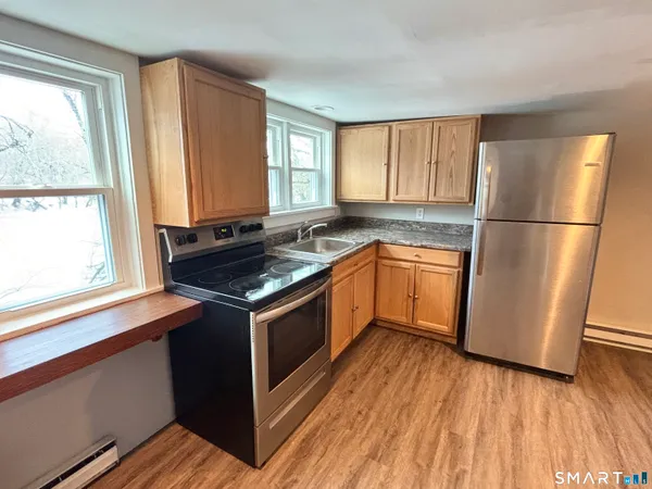 $1,750 | 122 Main Street, Unit A, Deep River, CT 06417
