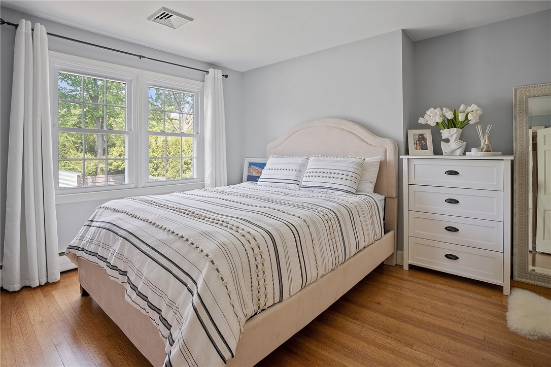 81 Park Forest Road Cranston, RI 02920 - Photo 25 of 42 Gallery Image 25