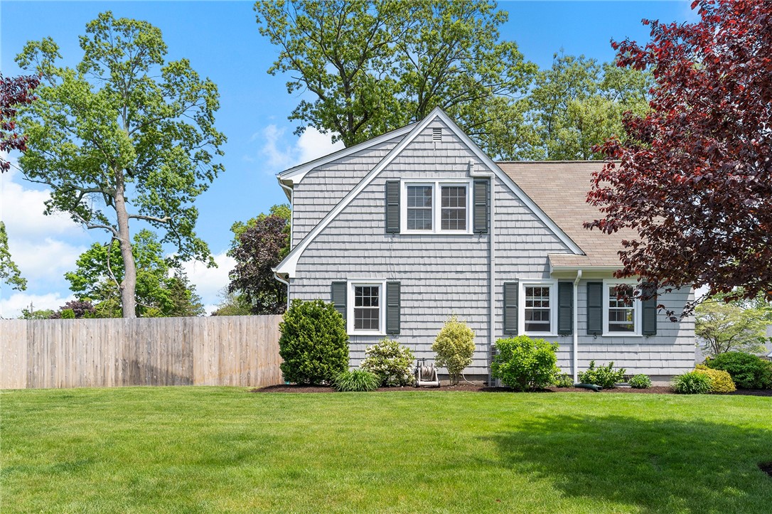 81 Park Forest Road Cranston, RI 02920 - Photo 41 of 42 Gallery Image 41