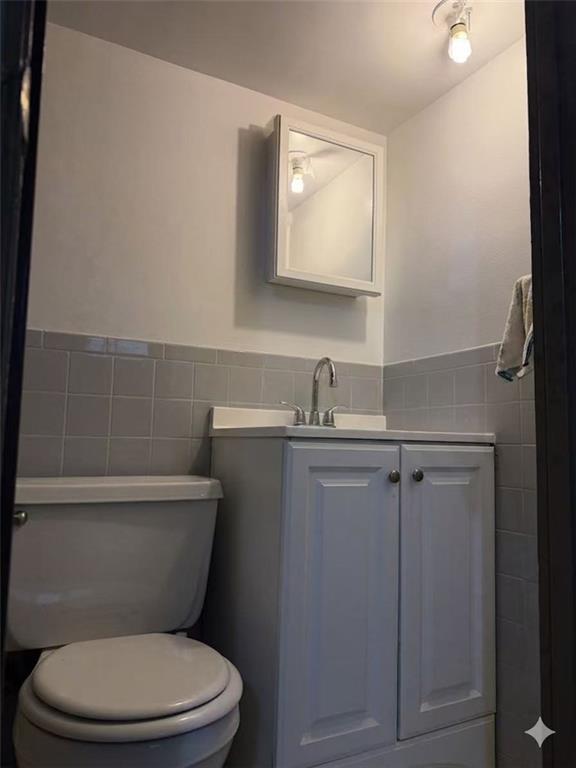 564 Bay Ridge Avenue Brooklyn, NY 11220 - Photo 20 of 25