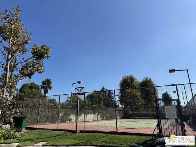 $459,900 | 1627 Club Drive, Pomona, CA 91768