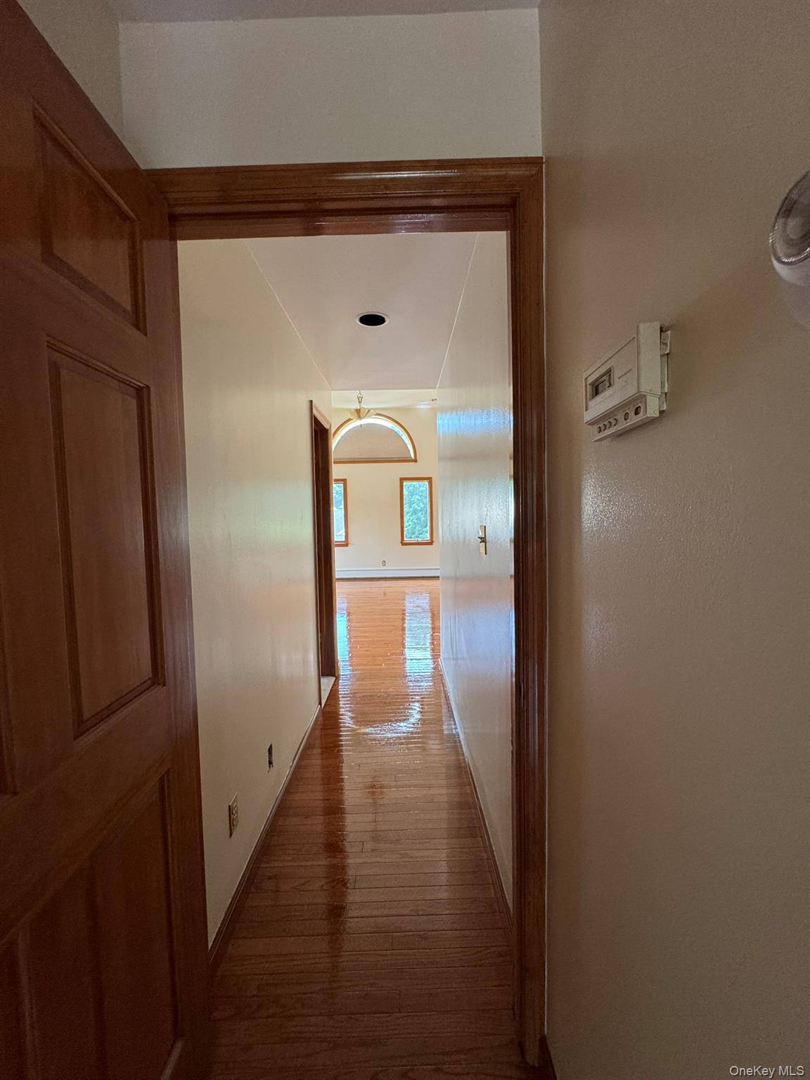227 Beverly Road Huntington Station, NY 11746 - Photo 18 of 39