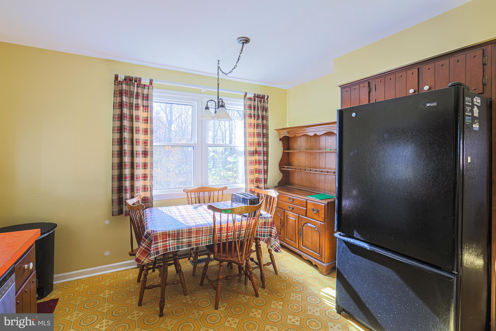 13447 Old Annapolis Road Mount Airy, MD 21771 - Photo 10 of 39 Gallery Image 10