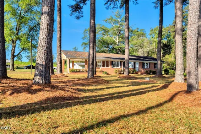 $299,900 | 1315 Us Highway West, Norlina, NC 27563