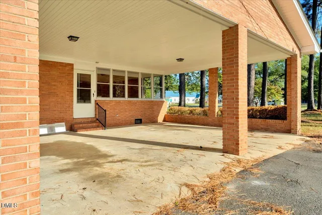 $299,900 | 1315 Us Highway West, Norlina, NC 27563