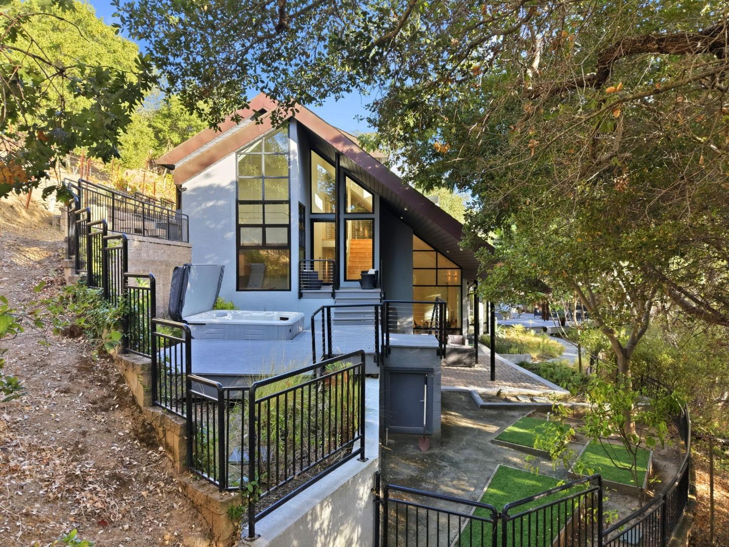 217 Mistletoe Road Los Gatos, CA 95032 - Photo 85 of 126 Gallery Image 85