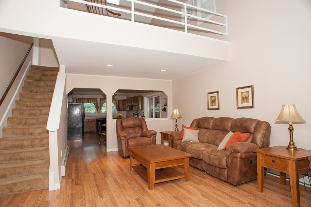 16 Autumn Road Medway, MA 02053 - Photo 12 of 32 Gallery Image 12