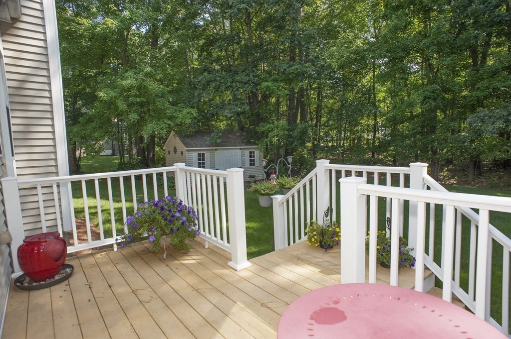 16 Autumn Road Medway, MA 02053 - Photo 30 of 32 Gallery Image 30