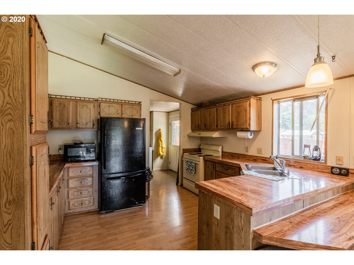 90849 Hill Road Springfield, OR 97478 - Photo 20 of 31