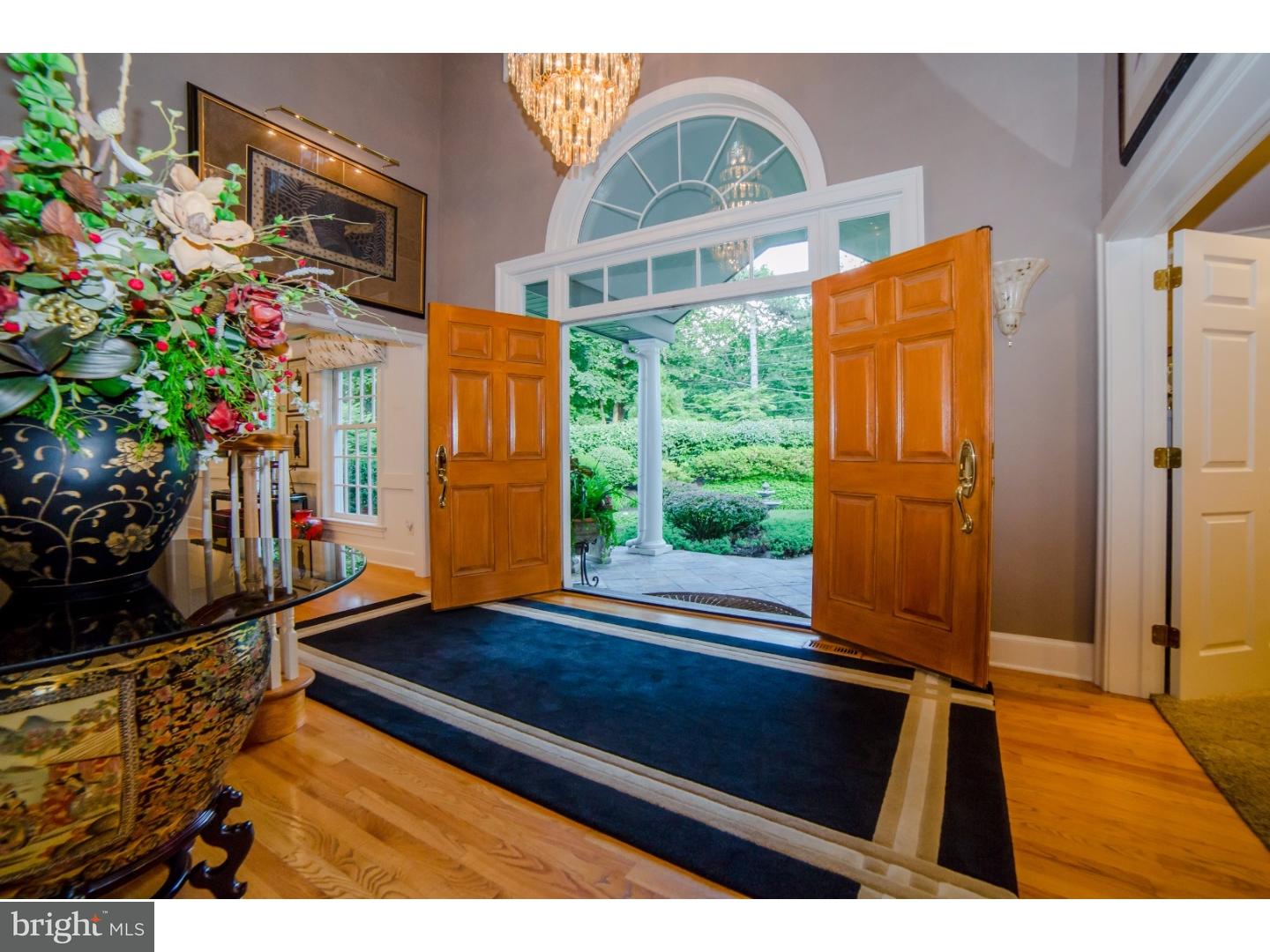 113 Sugartown Road Devon, PA 19333 - Photo 3 of 25