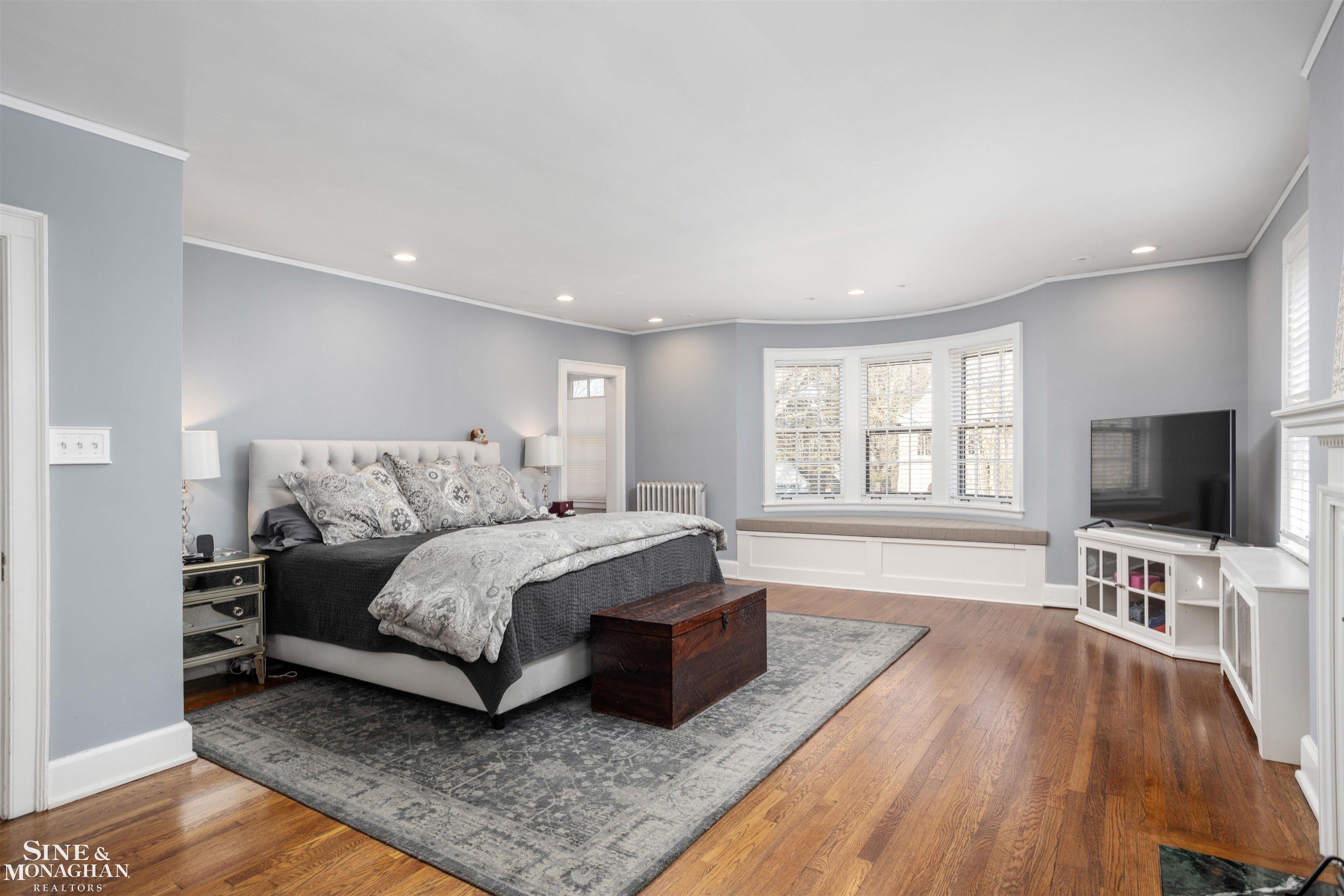 27 Beverly Road Grosse Pointe, MI 48236 - Photo 36 of 99 50168461-69bc6877-0bd5-487c-bd8b-97e03f726cfc.JPG