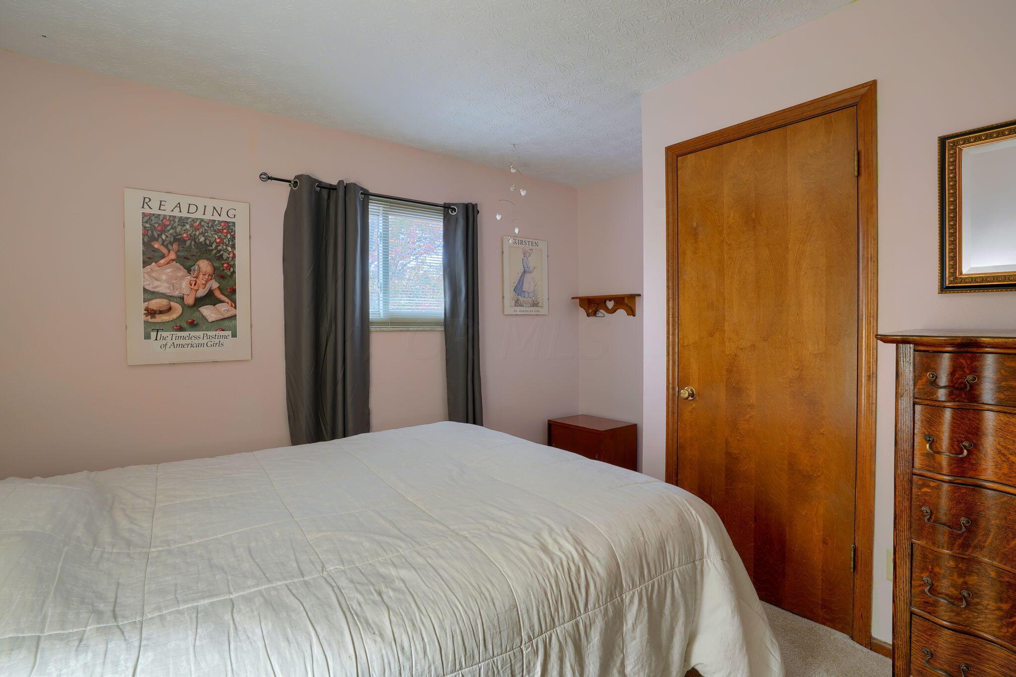 7770 Sanbrooke Road Dublin, OH 43016 - Photo 27 of 47 3rd Bedroom