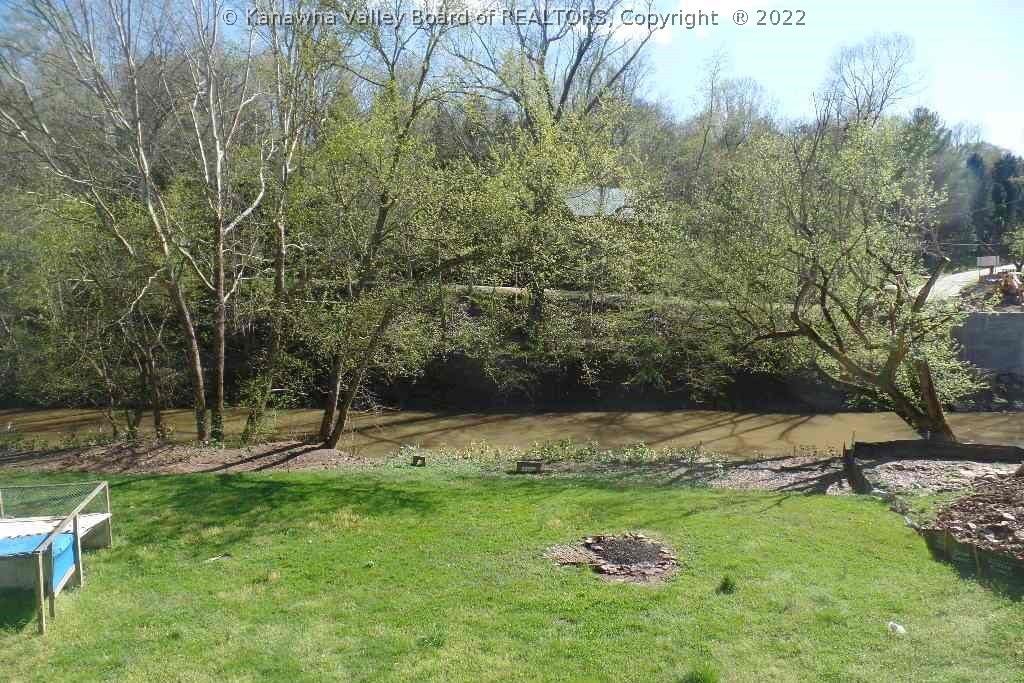 4068 New Hope Road Elkview, WV 25071 - Photo 7 of 8 Gallery Image 7