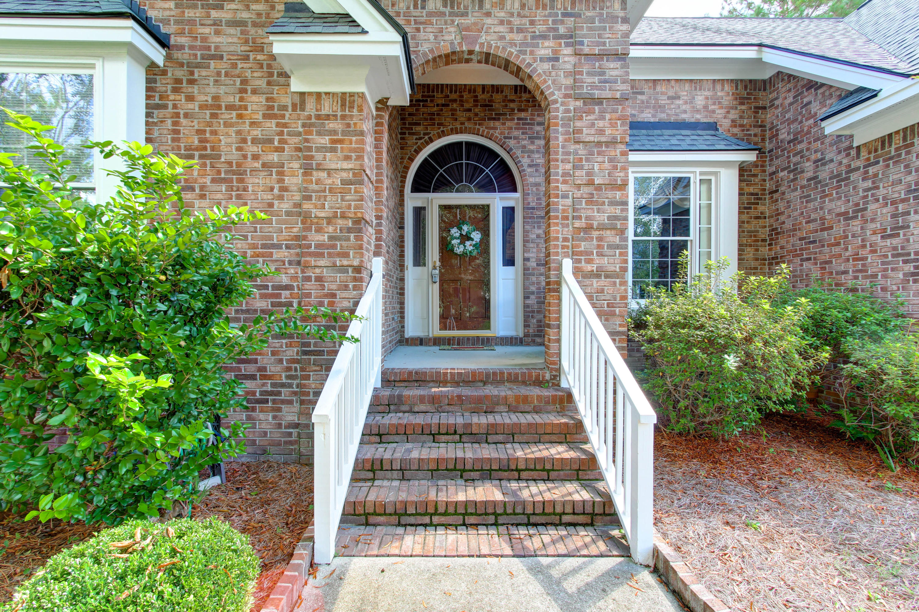 3128 Linksland Road Mount Pleasant, SC 29466 - Photo 2 of 19 17