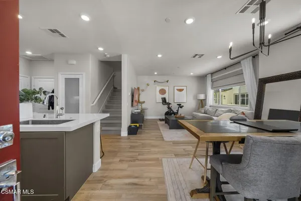 $799,000 | 2556 Little Rock Lane, Simi Valley, CA 93065