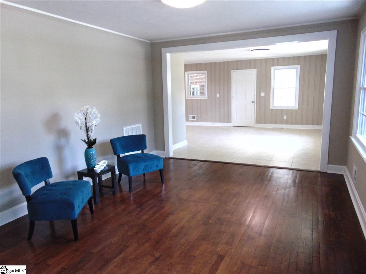 200 Ruth Drive Easley, SC 29640 - Photo 4 of 24