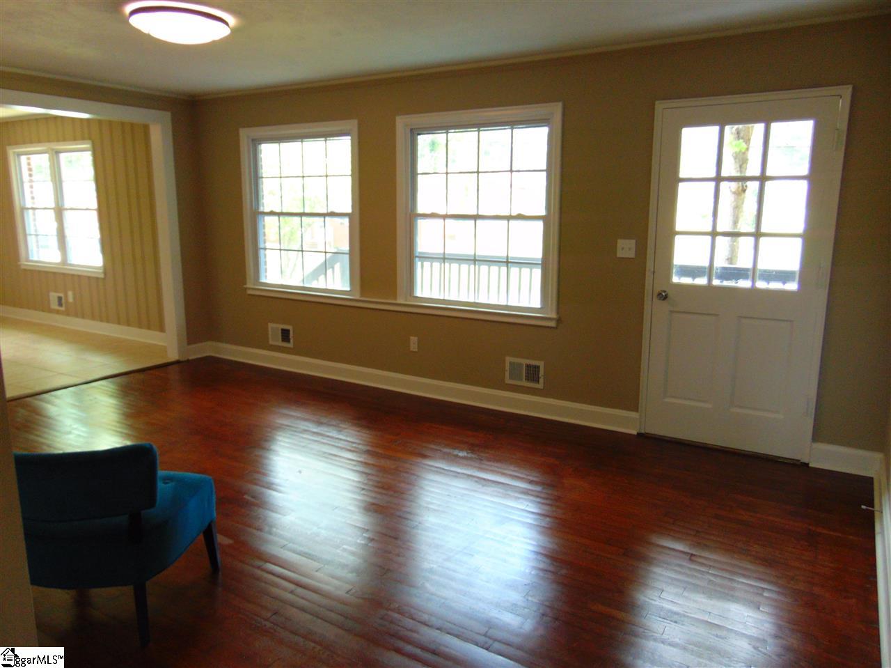 200 Ruth Drive Easley, SC 29640 - Photo 6 of 24