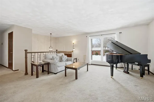 $309,000 | 221 Jubaka Drive, Fairview Heights, IL 62208