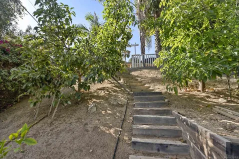 $749,000 | 133 Oceanview Court, Vista, CA 92084