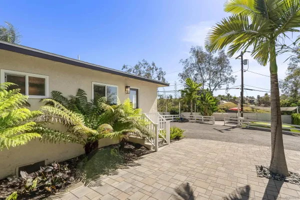 $749,000 | 133 Ocean Vw Court, Vista, CA 92084