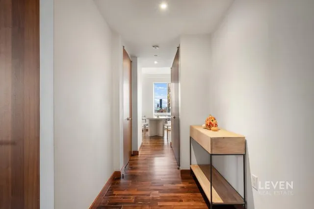 $1,500,000 | 400 5th Avenue, Unit 34H | Midtown South